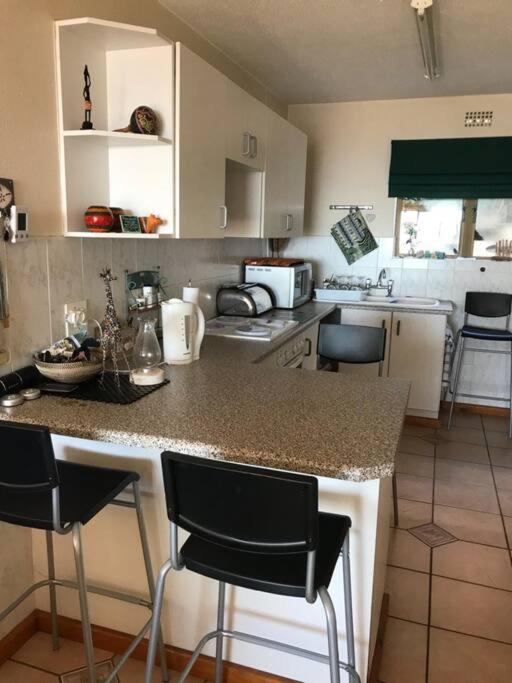 Apartamento Seaviews From Arrowood Plettenberg Bay Exterior foto
